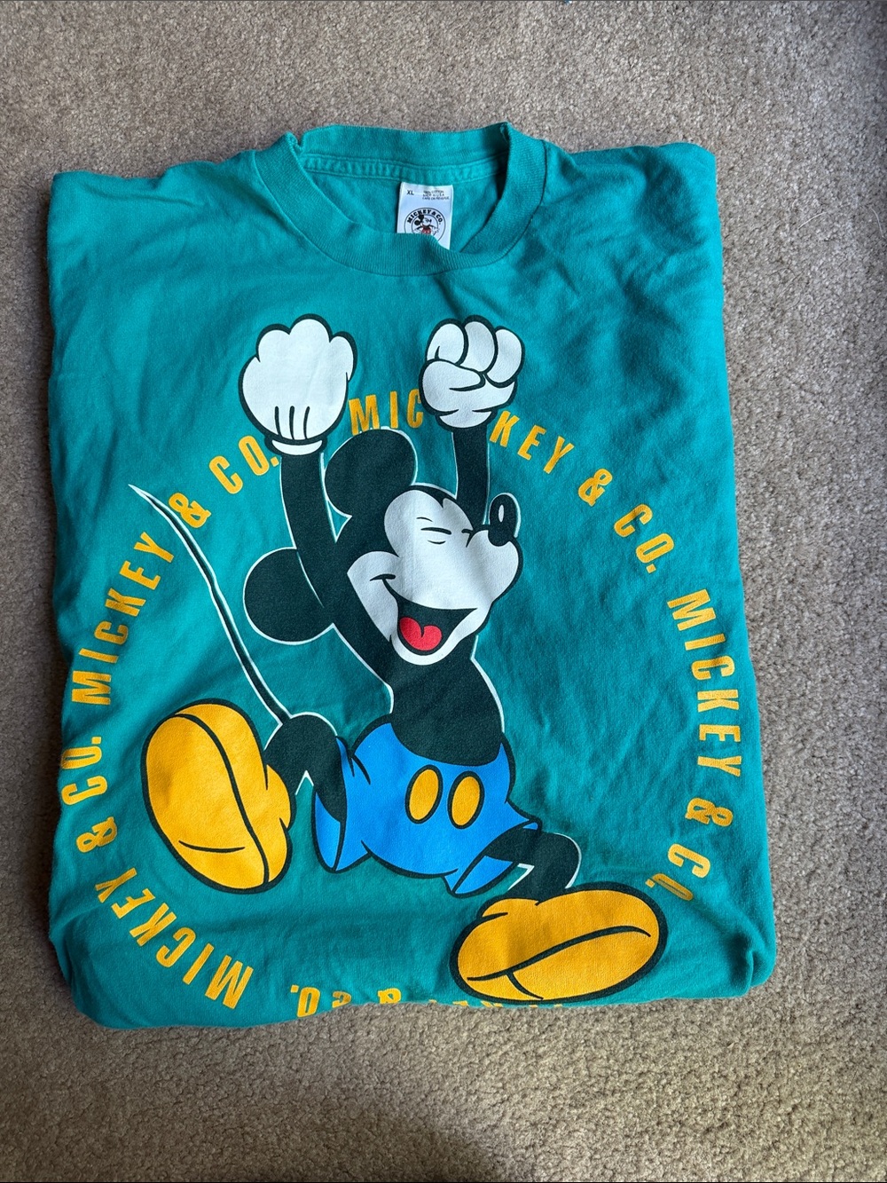 Men’s Mickey & Co Tee XL